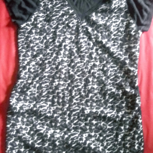 Top - Picture 3 of 3